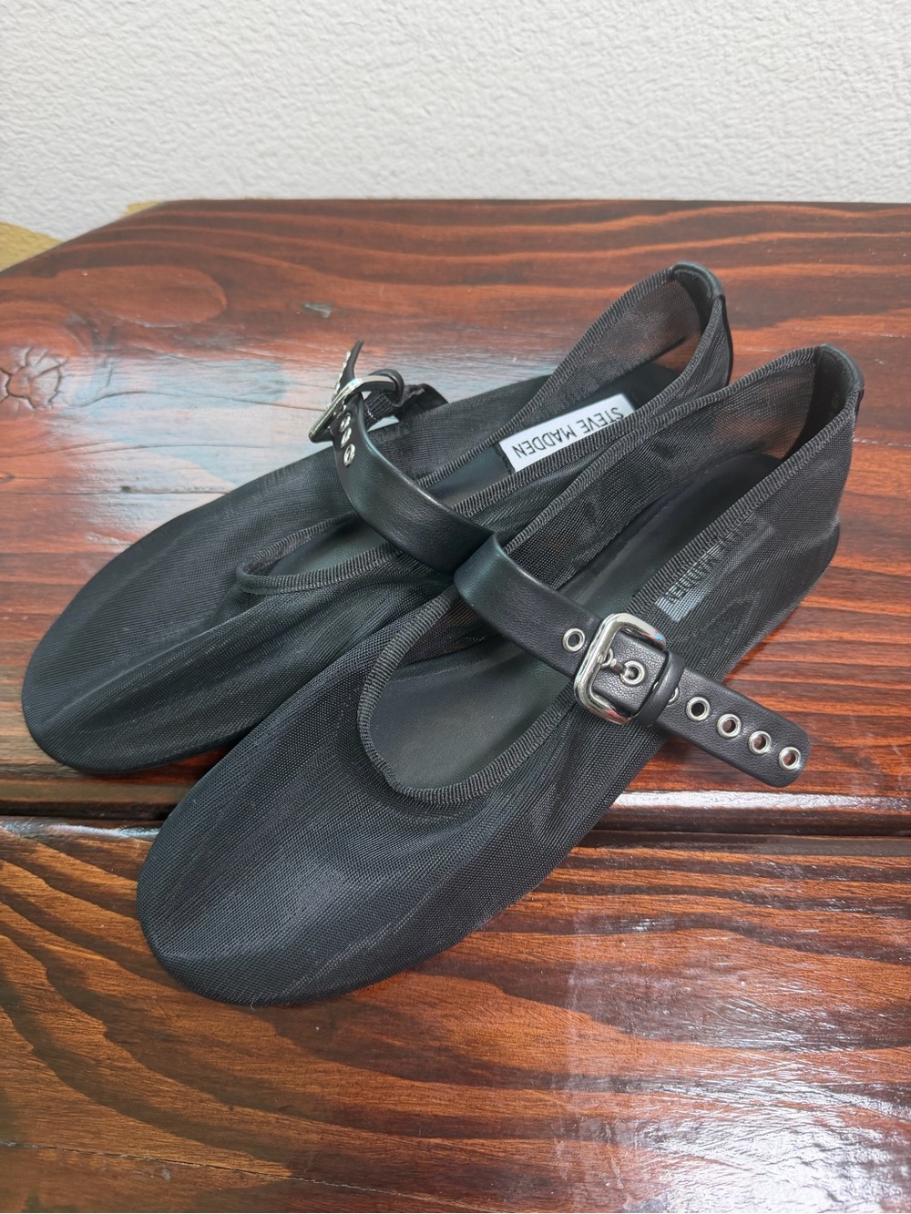 NWOT Steve Madden Black Mesh Mary Jane Flats with Buckle Strap Size 8.5 - Picture 5 of 5